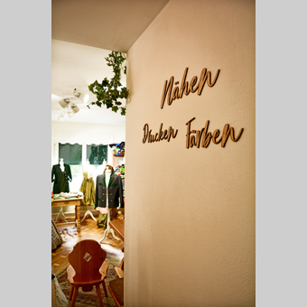 Trachtenschmiede Pirchheim & Reithofer in Puch bei Weiz | © Oststeiermark Tourismus | Christian Strassegger