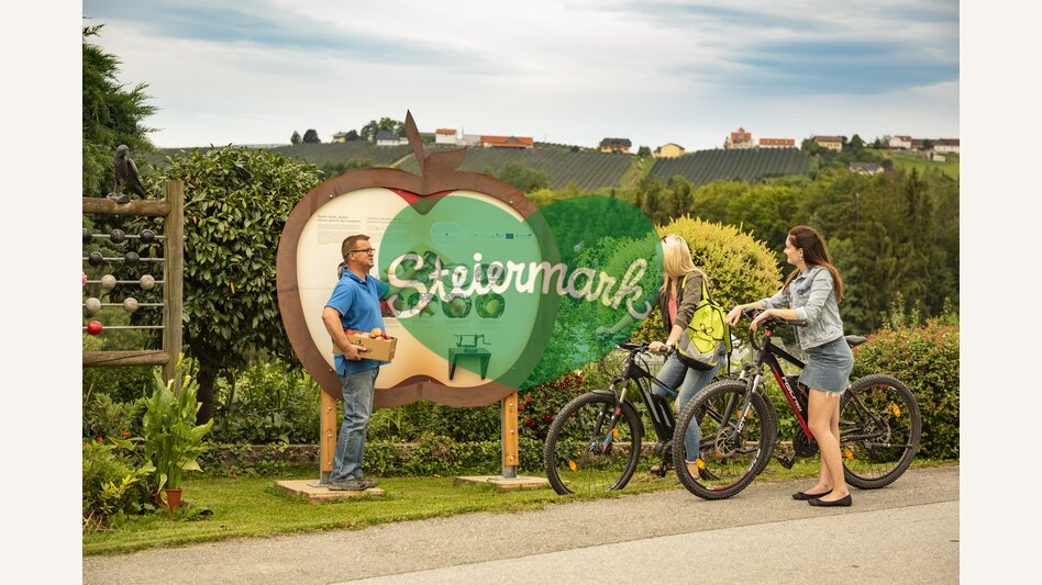 Erlebnisstation beim Obstbau Leitner an der Steirischen Apfelstraße | © Oststeiermark Tourismus | Bernhard Bergmann