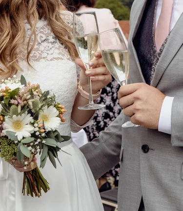 Getting married at Vorau Abbey in Joglland | © Shephotography
