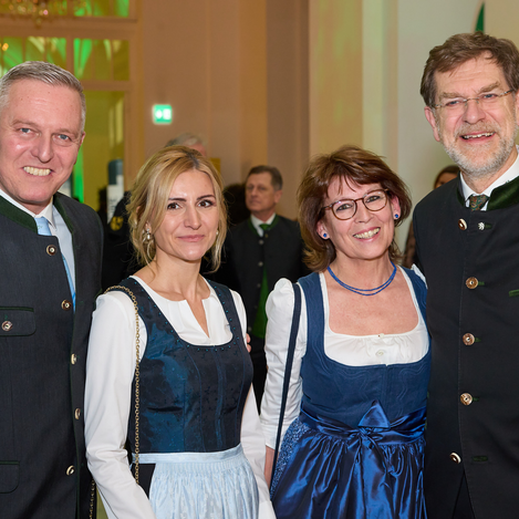 Gruppenfoto mit dem Landeshauptmann der Steiermark | Schedl