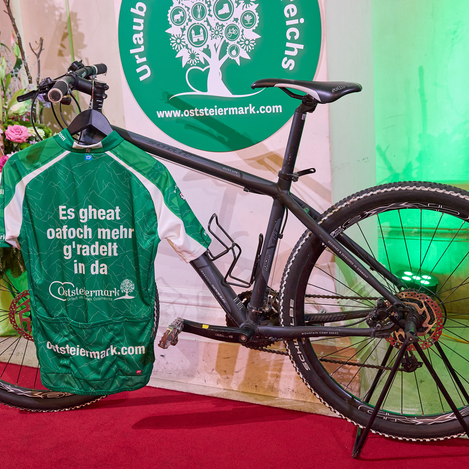 Bike der Radregion Oststeiermark beim Steirerball in Wien | Schedl
