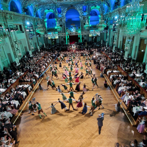 Eröffnungstanz beim Steirerball in Wien | Schedl