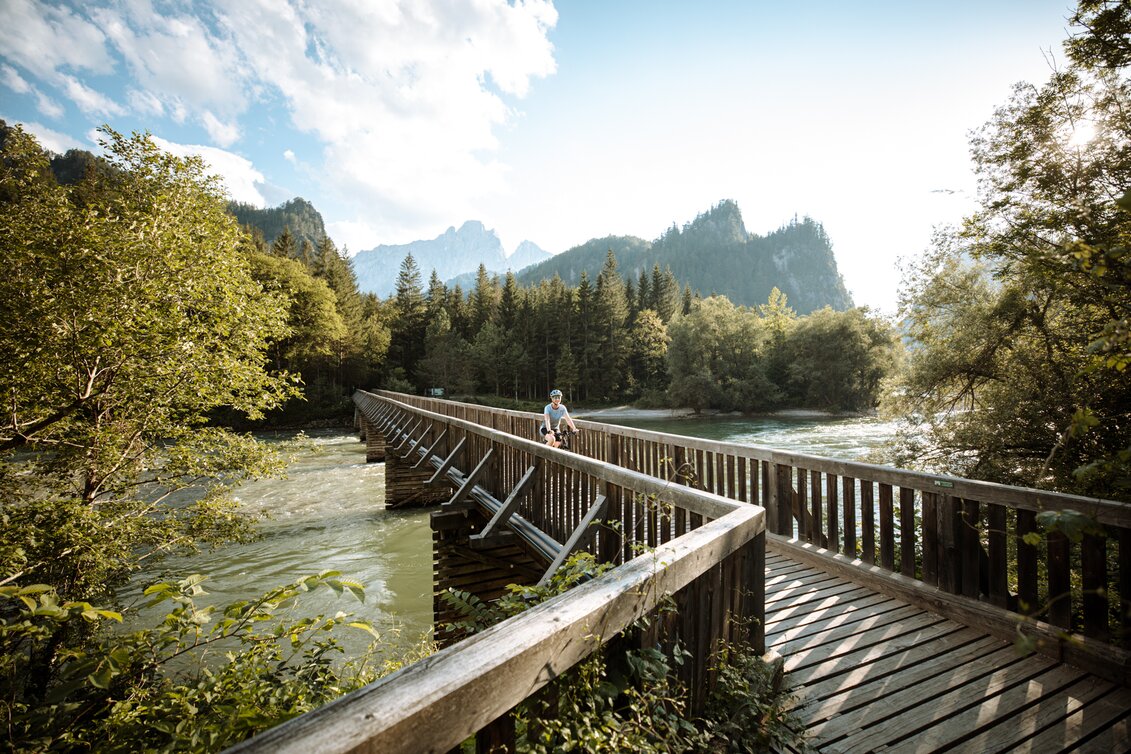 Ennsbrücke im Gesäuse | © Sebastian Canaves off the path | Sebastian Canaves off the path