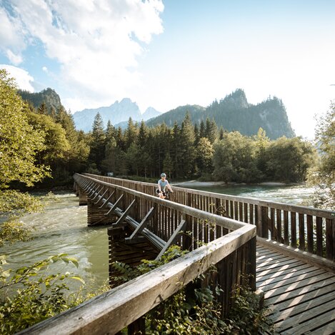 Ennsbrücke im Gesäuse | © Sebastian Canaves off the path | Sebastian Canaves off the path