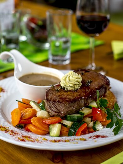 © ikarus.cc |  Tom Lamm