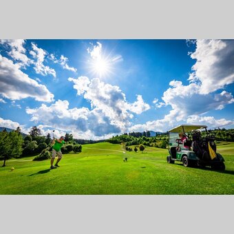 Golfplatz Mariahof Golfcart | © SMG Mariahof | Mediadome