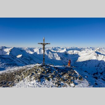 Skitour Gipfelkreuz Greim | © Holzwelt Murau | Tom Lamm