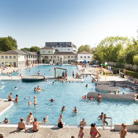 Augartenbad | © Joel Kernasenko | Joel Kernasenko