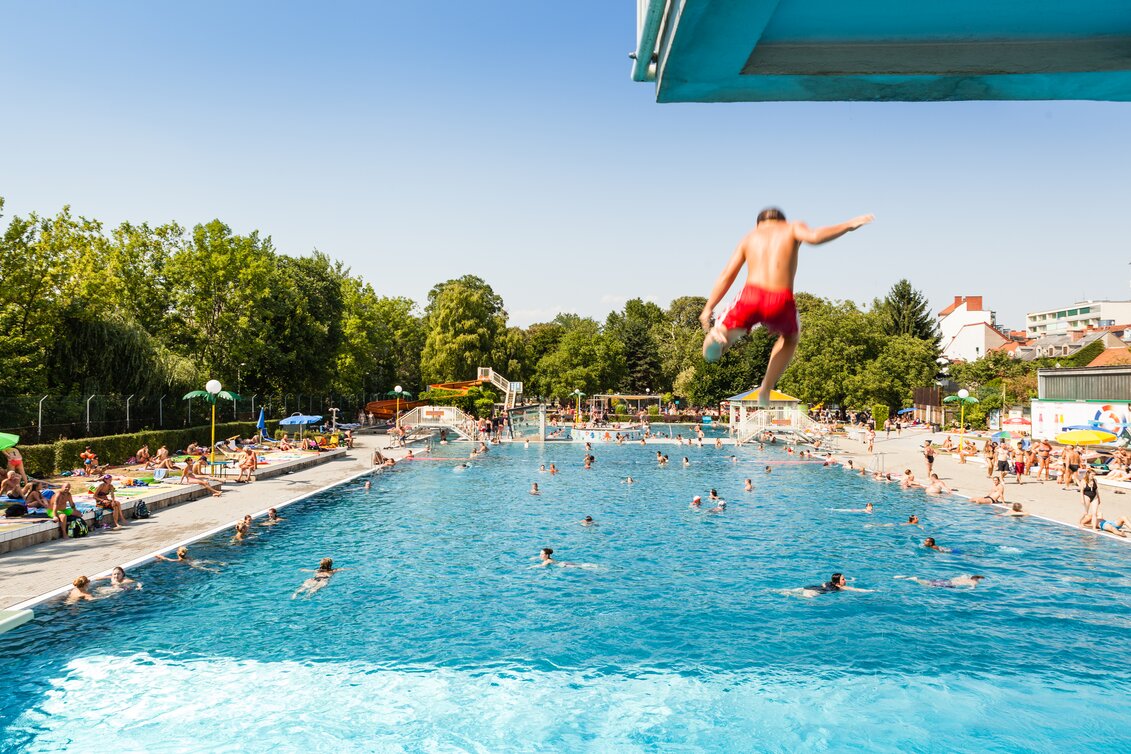 Augartenbad | © Joel Kernasenko | Joel Kernasenko