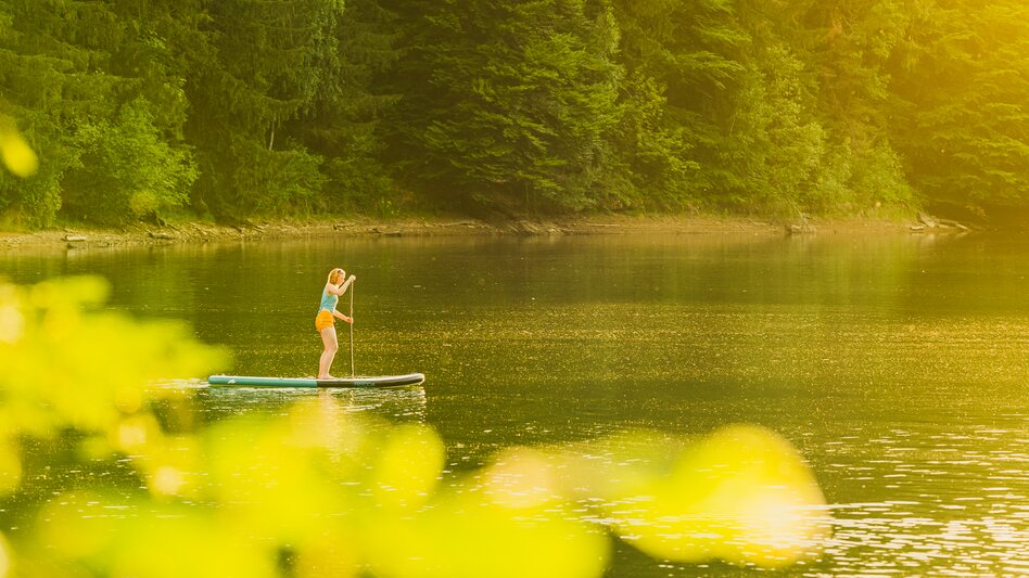 SUP at Hirzmannsperre | © TV Erlebnisregion Graz | Mias Photoart