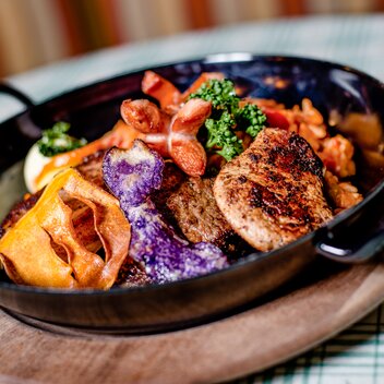 © 9 | MICHAELA PFLEGER