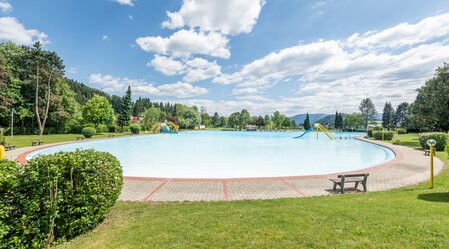 Schlossbad | © Lipizzanerheimat | Die Abbilderei