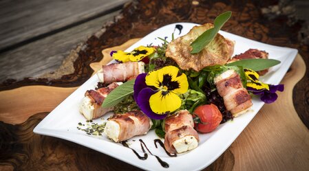 Delicious dishes | © TV Erlebnisregion Graz | Jimmy Lunghammer