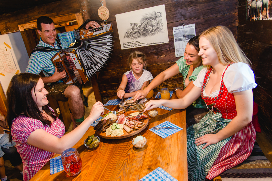 Mountain Hut Plotscherbauer | © TV Region Graz | Mias Photoart