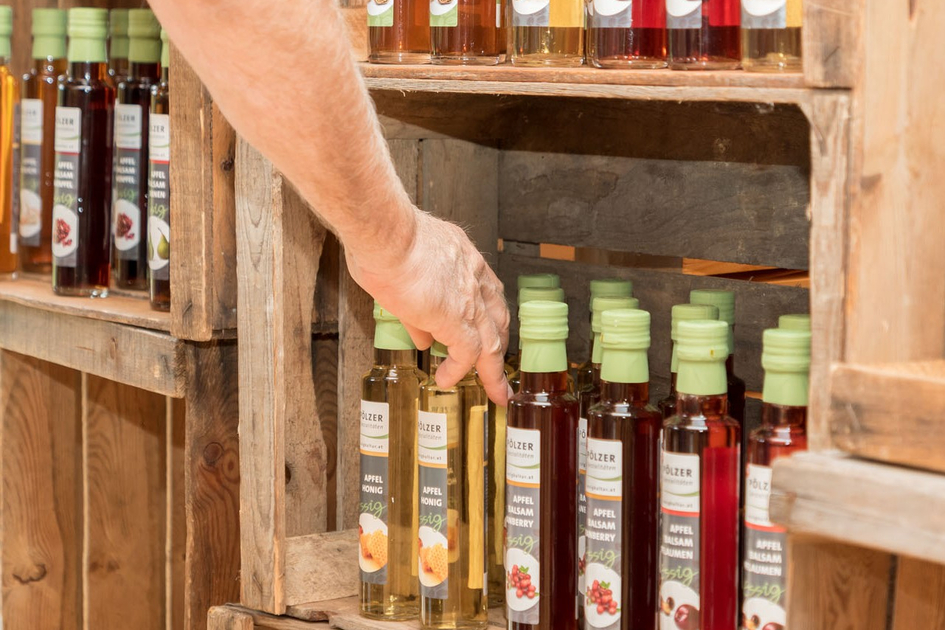 PÖLZER SPEZIALITÄTEN - Essigkultur | © (c) Markus Flicker - http://www.foto-MAXL.com | Markus Flicker foto-MAXL.at