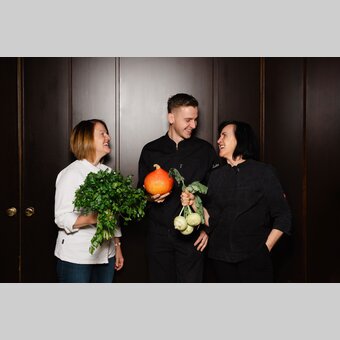 Maria & Sebastian Möstl, Sylvia Loidolt | © Wolfgang Hummer | www.wolfganghummer.com