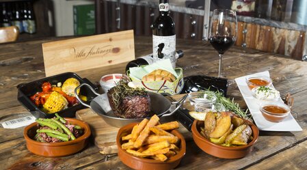 Culinary delights in the Grazer Bergland | © TV Region Graz | René Vidalli