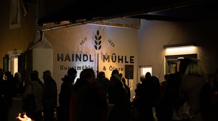 Late Night Shopping  | © Haindl Mühle