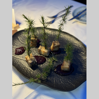 GLÜCKSSCHWEIN - Brüstl | Lärche | Schwarzbeere | © Region Graz | Martina Löcker