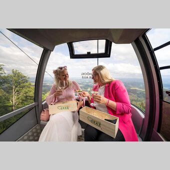 Aperitif und Gruß aus der Küche in der Gondel | © Region Graz | www.wolfganghummer.com