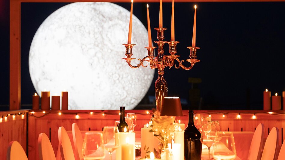 Full moon atmosphere at the full mouth premiere | © Graz Region | www.wolfganghummer.com