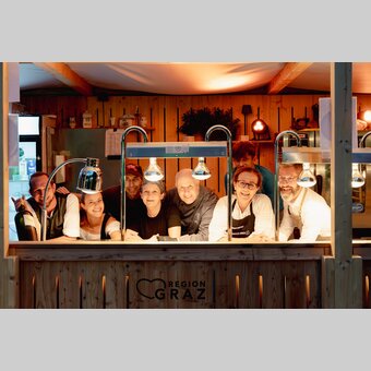 Roman Pekarz vom Kreuzwort (rechts außen) und sein kongeniales Team! | © Region Graz | www.wolfganghummer.com