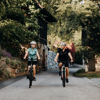 © Schilcherland Steiermark | Achromatic Photography