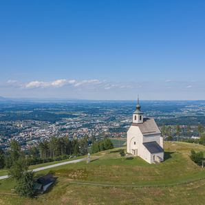 Wolfgangi Kirche von oben mit Blick auf Deutschlandsberg | © Schilcherland Steiermark - Christian Freydl