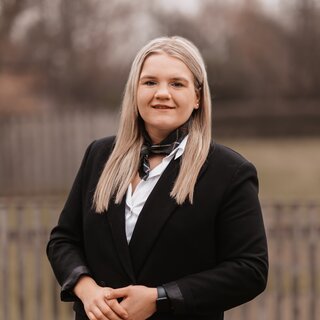 Julia Kernmayer | Michaela Lorber