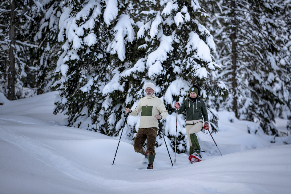Snow Shoeing in the Murtal Region – Styria | © Erlebnisregion Murtal | Tom Lamm | Use only in connection with the Murtal Tourist Association/ the Murtal Adventure Region and snowshoe hiking.