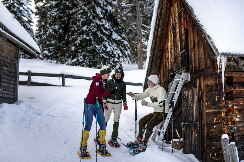 Snowshoeing-Murtal-Steiermark | © Erlebnisregion Murtal | (c) Tom Lamm | Use only in connection with the Murtal Tourist Association/ the Murtal Adventure Region and snowshoe hiking.
