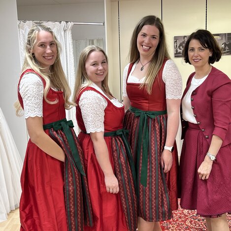 Zirbenlanddirndl | © Erlebnisregion Murtal |  Erlebnisregion Murtal