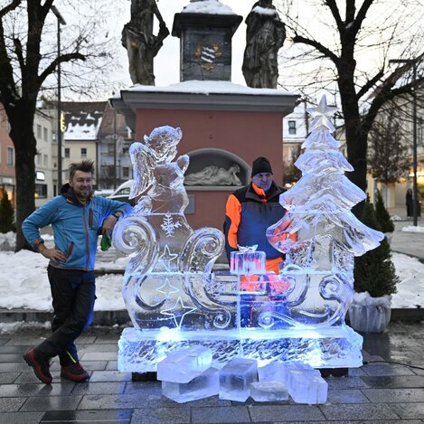 Eisschnitzen in Knittefeld | © Erlebnisregion Murtal | Anita Fössl