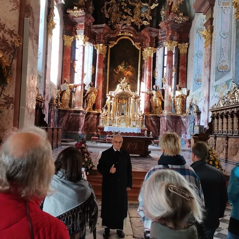 Führung mit Pater August im Stift Rein | © Busreisen Steiermark | Gabriele Grandl | © Busreisen Steiermark