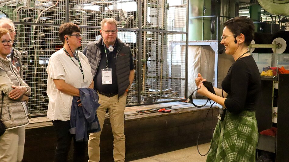 Führung durch die Lodenmanufaktur | © Busreisen Steiermark