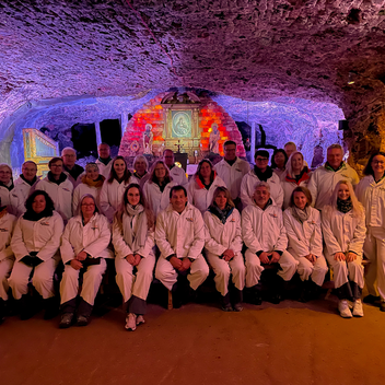 Gruppenfoto in der Barbara-Kapelle | Reinhard Füssinger | © Busreisen Steiermark