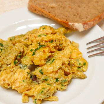 Kernöleierspeis bei der Kernölmühle Labugger | Friedinger | © Busreisen Steiermark