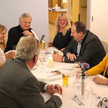 Tischgespräch mit Johann Lafer | Barbara Friedinger | © Busreisen Steiermark