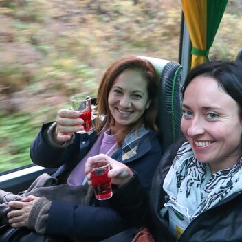 Gute Laune auf der Busreise | Barbara Friedinger | © Busreisen Steiermark