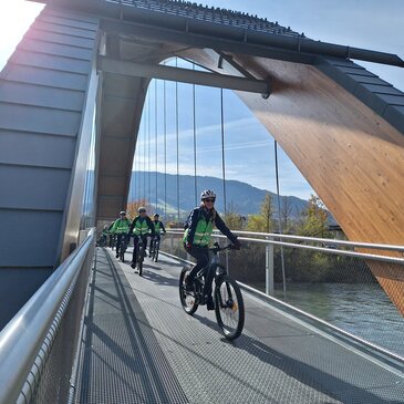 Über die Murbrücke in der Holzwelt Murau | © Gruppenreisen Steiermark