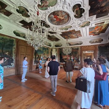 Führung durch den beeindruckenden Museumsstandort Eggenberg | Barbara Friedinger | © Gruppenreisen Steiermark