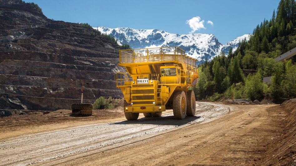 Beginn der beliebten Haulyfahrten am Erzberg 1993 mit Hauly I | © VA Erzberg
