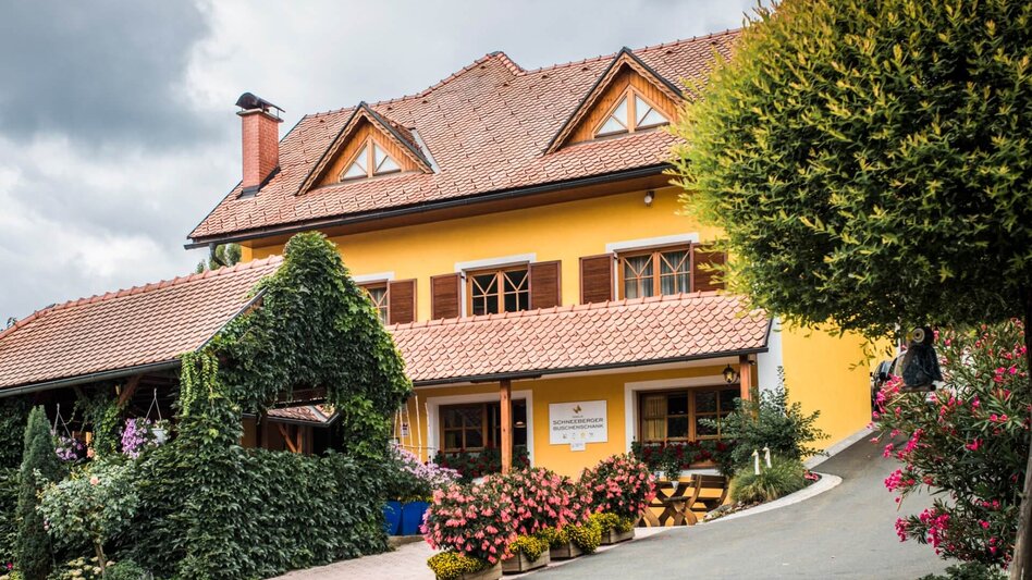 Außenansicht Buschenschank Schneeberger  | © Buschenschank Schneeberger 