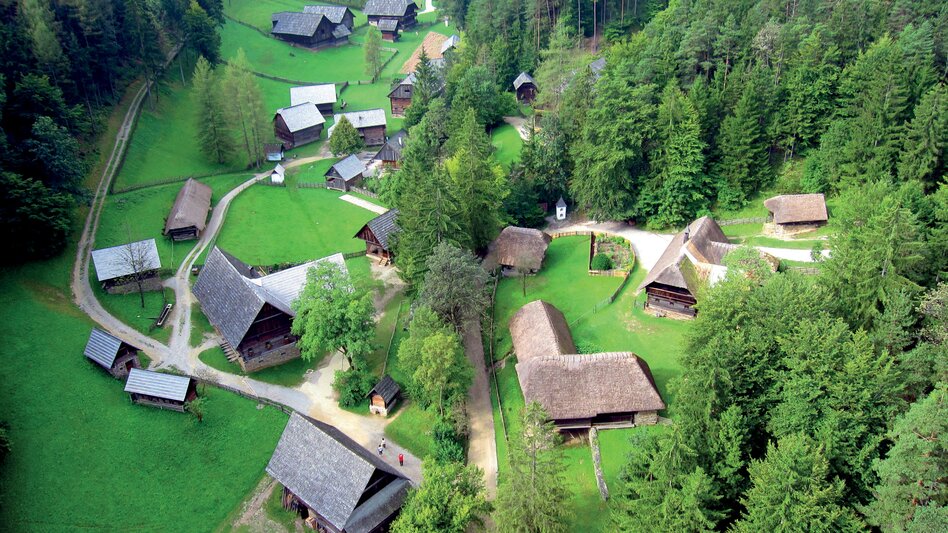 Das Museumstal aus der Vogelperspektive | © Österreichisches Freilichtmuseum Stübing