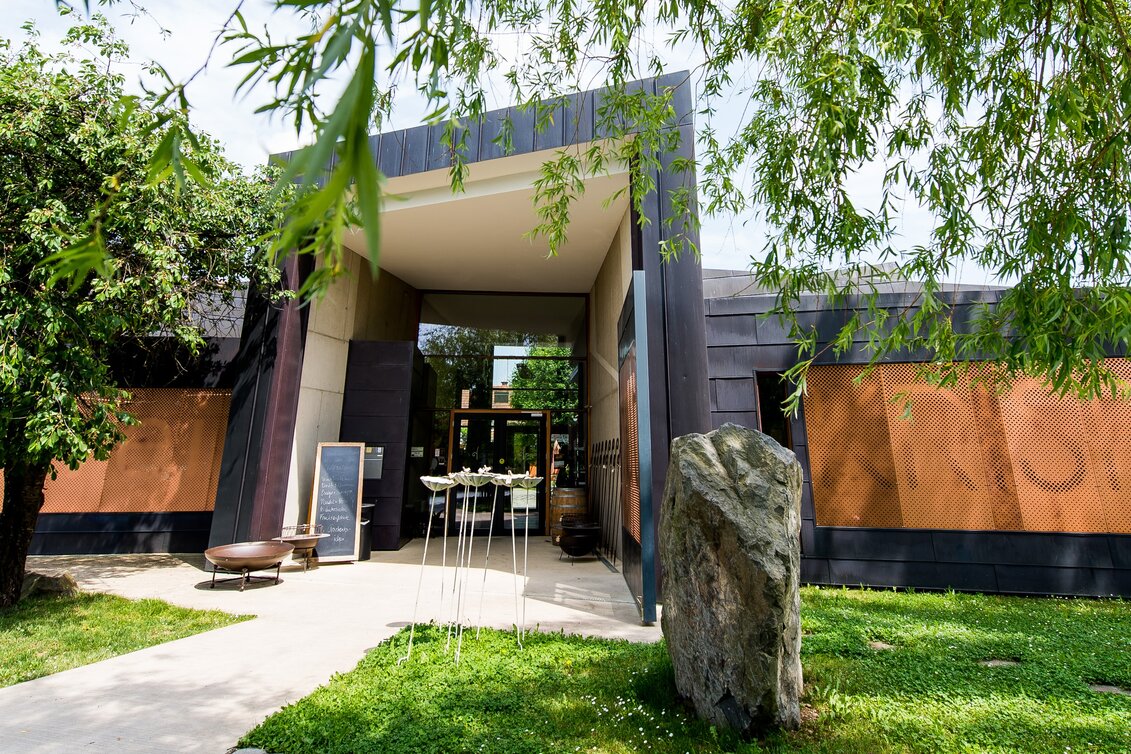 Eingangsportal Genussgut Krispel | © Genussgut Krispel | Michael Reidinger | © Genussgut Krispel