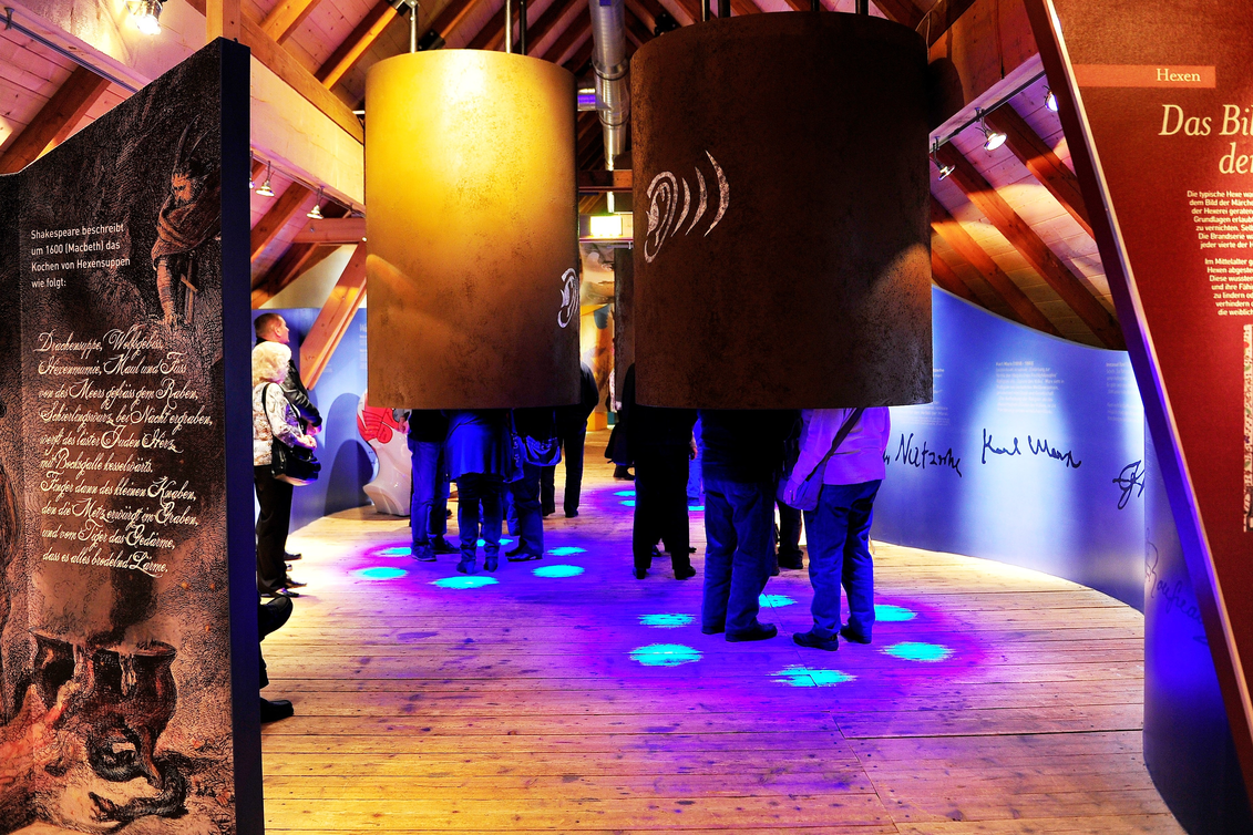 Hörglocken im Kräftereich | © Kräftereich | Zugschwert | © Kräftereich