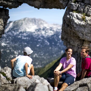 Blick durchs Loserfenster | Tom Lamm | © TVB Ausseerland-Salzkammergut