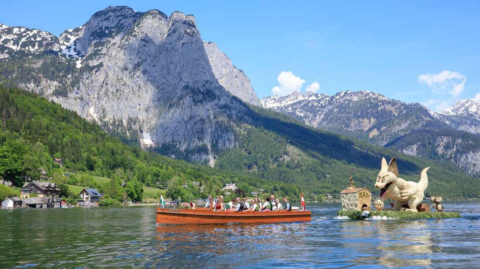 Narzissenfest - Bootskorso am Grundlsee | © www.narzissenfest.at