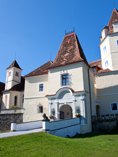 Eingangsbereich Schloss Kornberg | Franz Suppan | © Bardeau GmbH