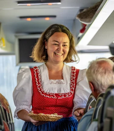 Herzlichkeit auf Busreise | Jesse Streibl | © Busreisen Steiermark